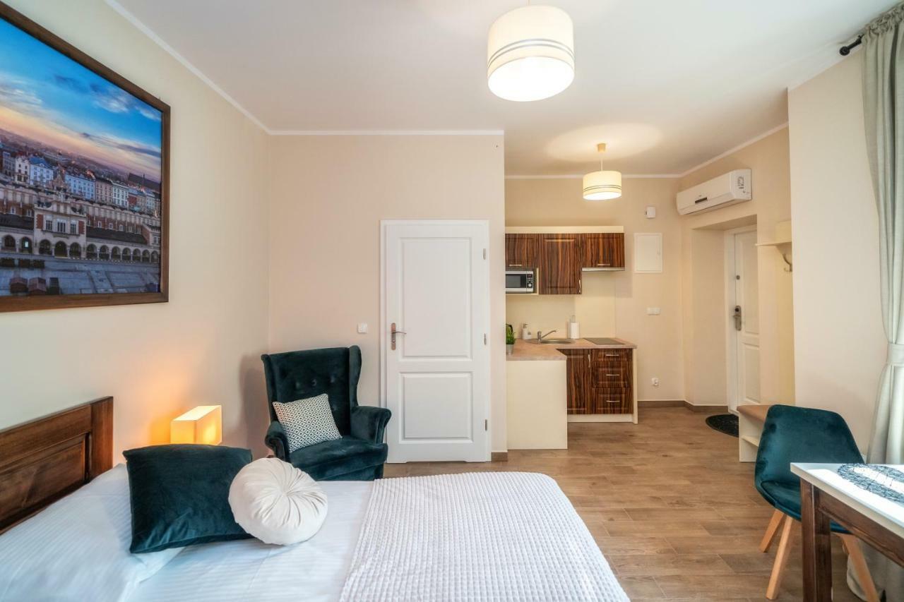 Apartment Double or Twin