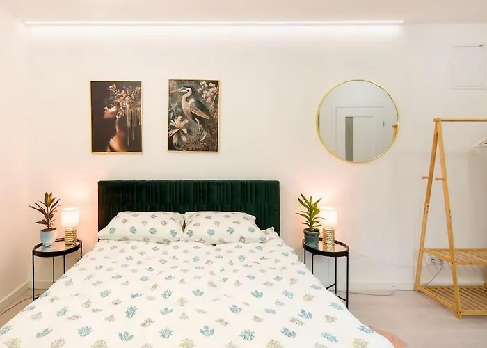 Cosy And Stylish Apartment